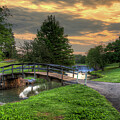 Footbridge over Greenbelt Lake 